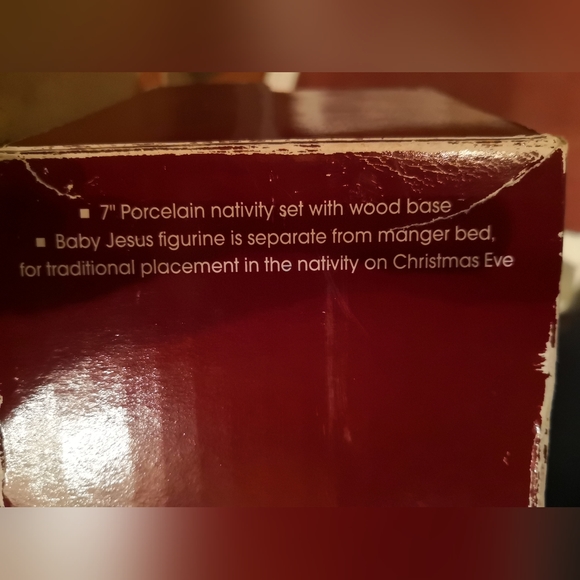 Porcelain Nativity Set - Picture 8 of 8